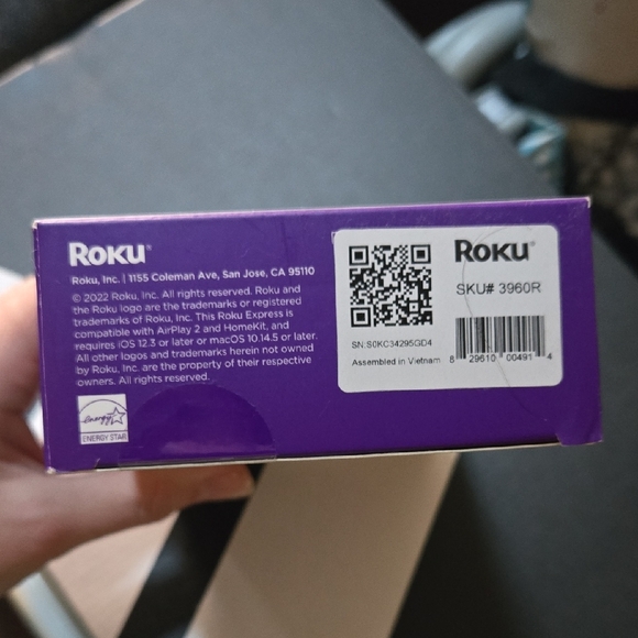 Roku Express HD Streaming Player - Purple and Black Packaging - Picture 3 of 6